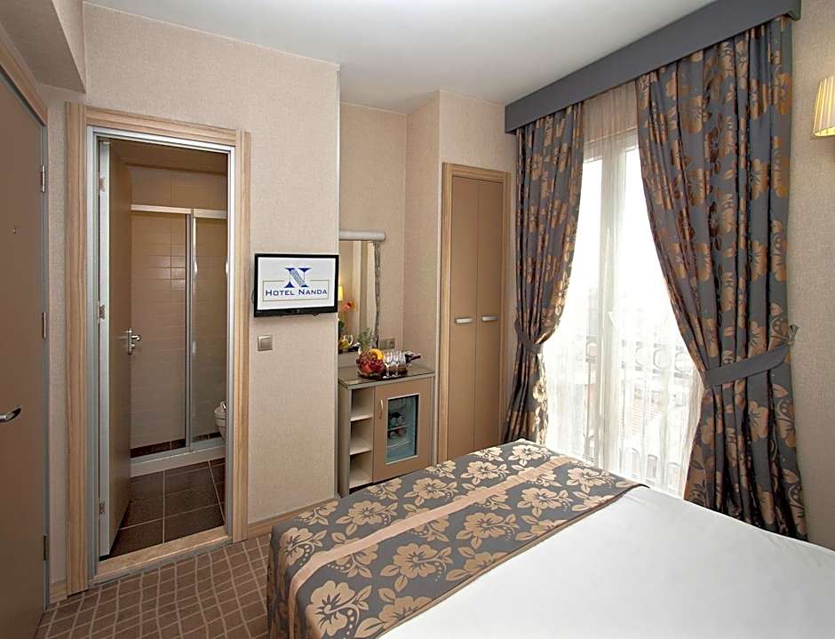Nanda Hotel