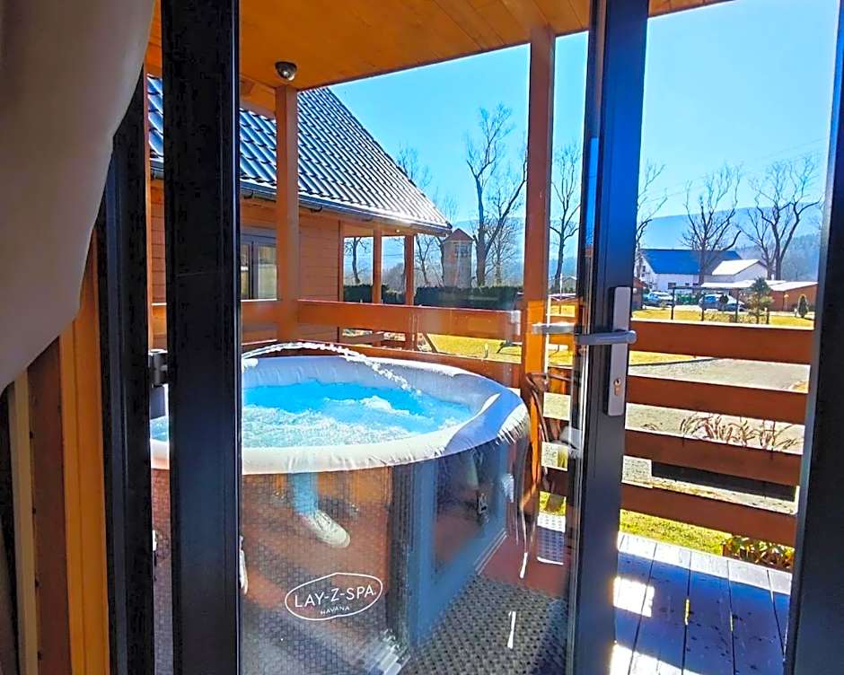 Osada Widok na Góry - Dwa domki z Jacuzzi na wyłączność