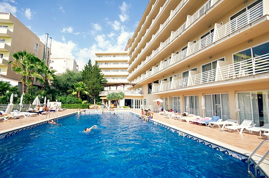 Azuline Hotel Bahamas