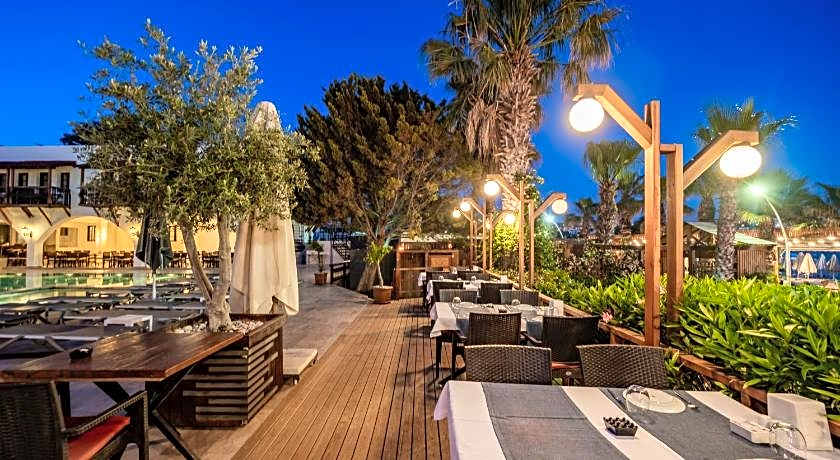 Costa Bitezhan Hotel - All Inclusive