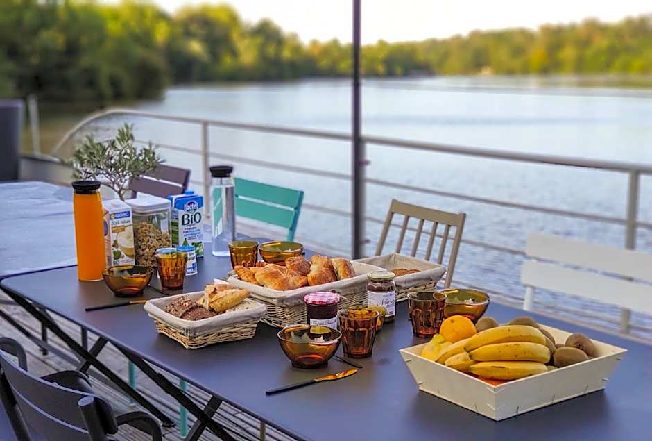 La Rivière House - Péniche Carpe Diem