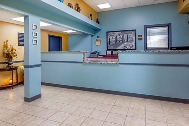 Super 8 by Wyndham Newcomerstown