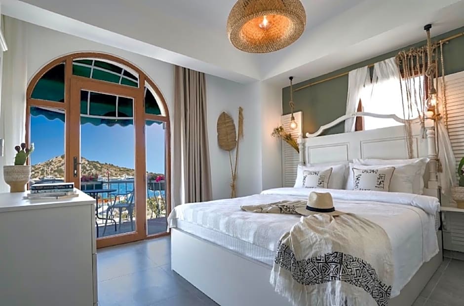 Liman Hotel Gumusluk