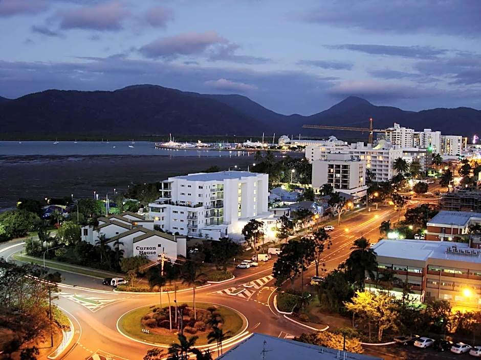 Lake Central Cairns