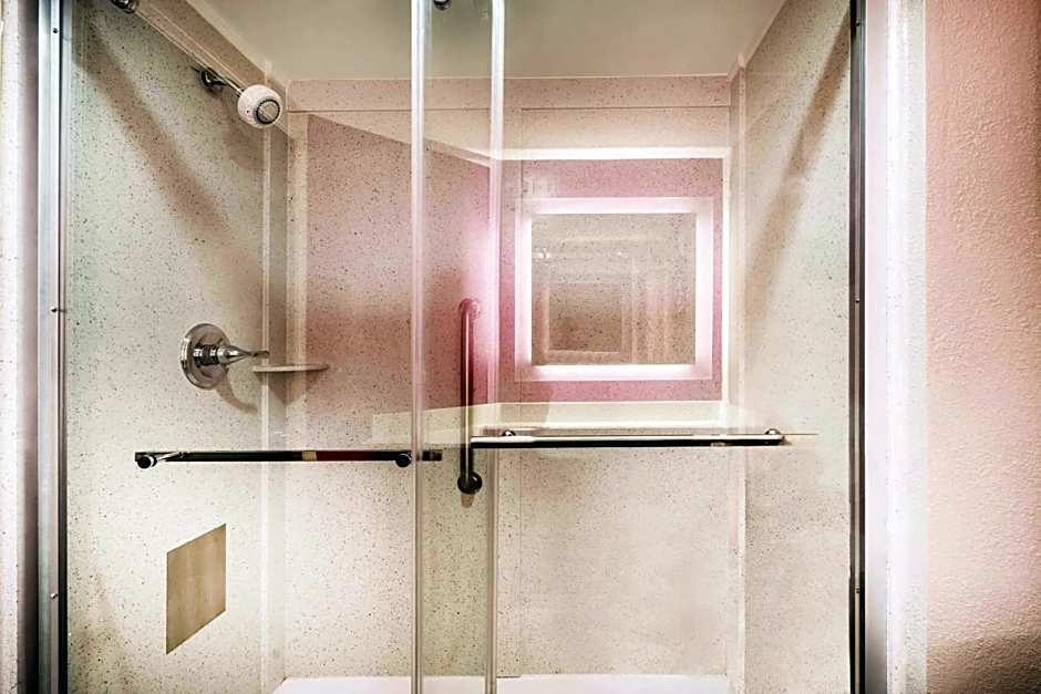 La Quinta Inn & Suites by Wyndham Chattanooga-Hamilton Place