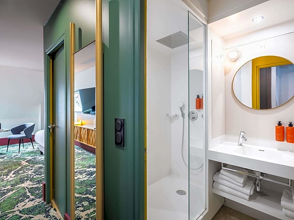 Hotel Maison Louise Lille Centre Handwritten Collection