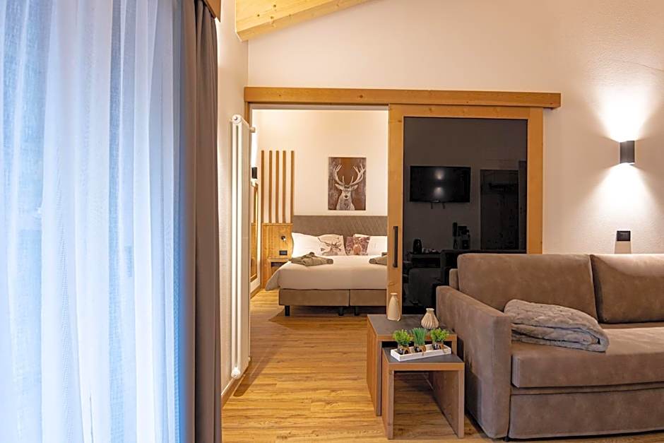Photo 1 of 28 of Suite, Balcony
