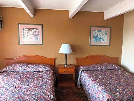Standard Double Room with Two Double Beds