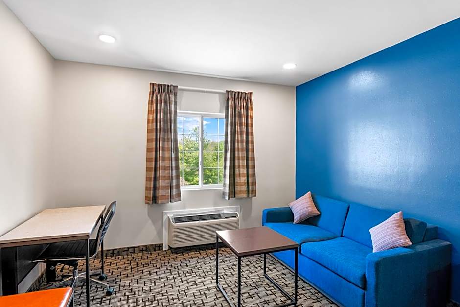 Econo Lodge Bethel - Danbury