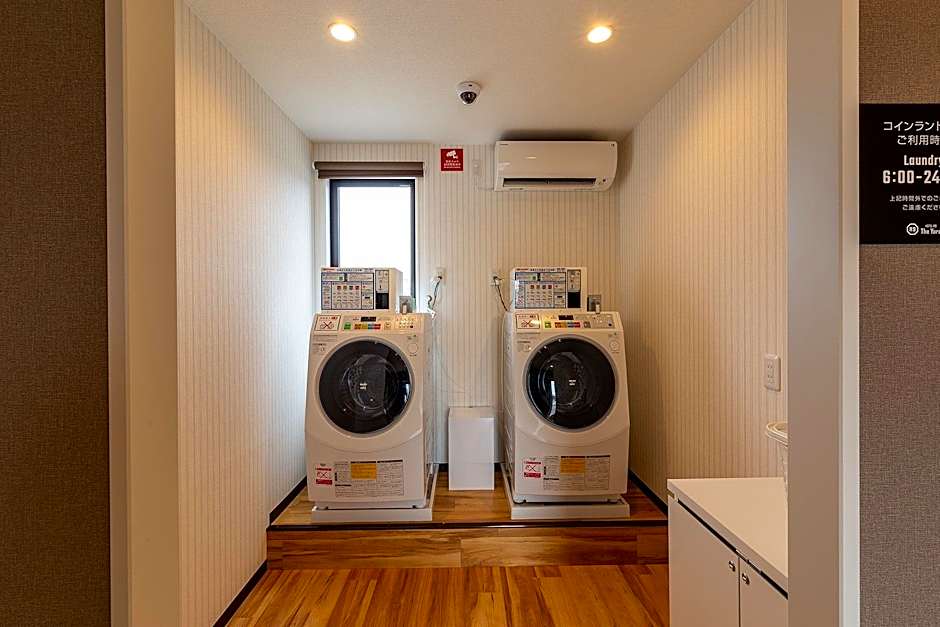 HOTEL R9 The Yard Uki