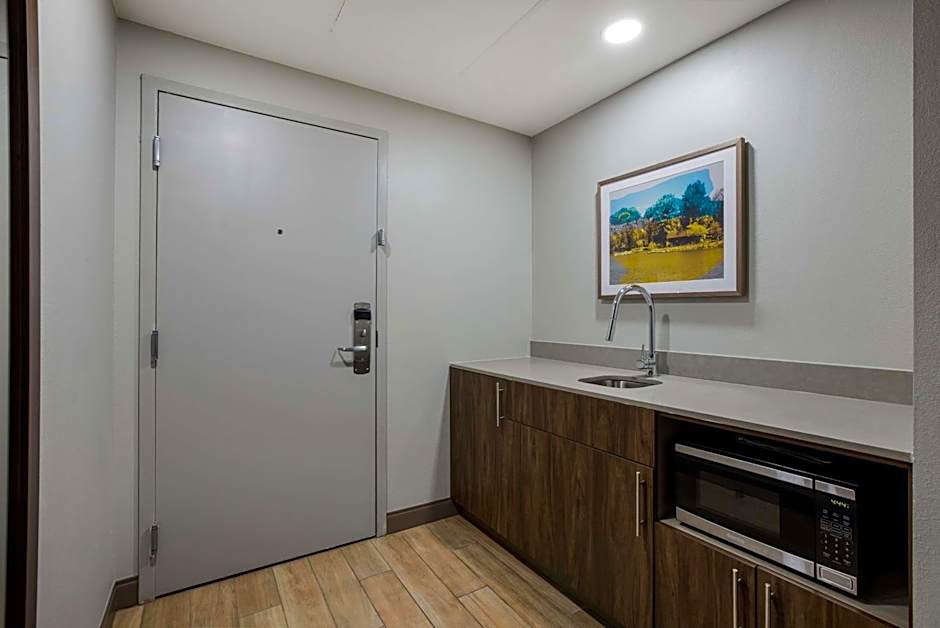 Hampton Inn By Hilton Linden, Nj