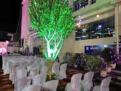 Hotel Nageshwar Palace By WB Inn