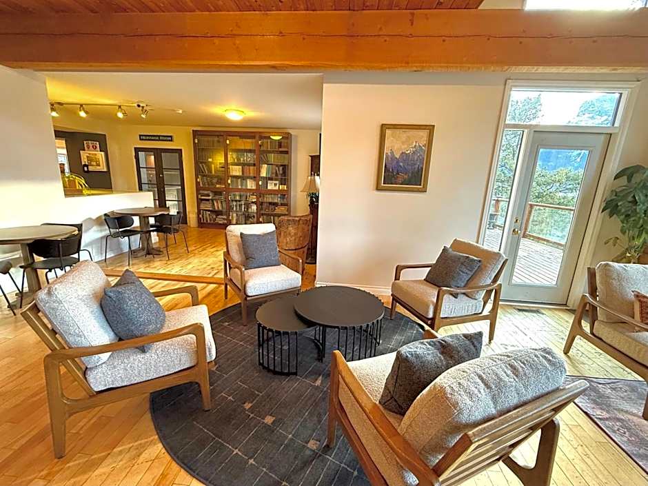 Canmore Alpine Hostel - Alpine Club of Canada
