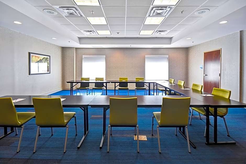 Holiday Inn Express & Suites Schererville By IHG