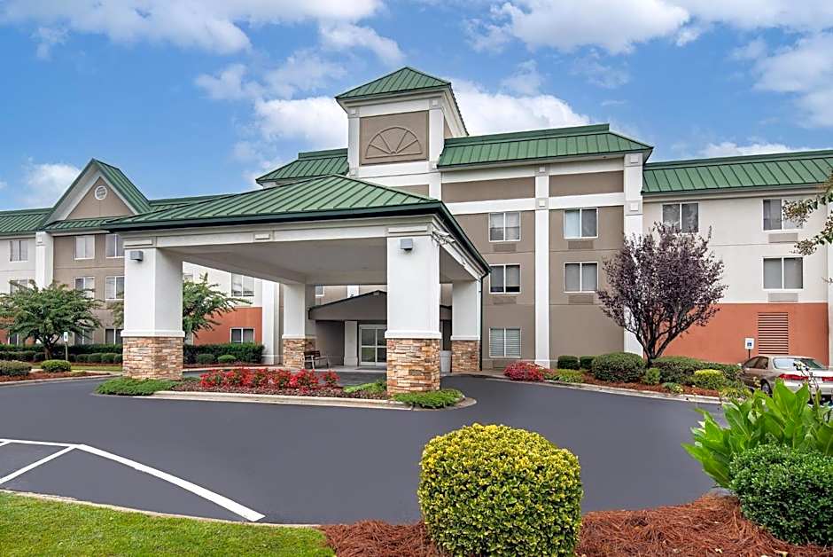 Holiday Inn Express Hotel And Suites Kings Mountain By IHG