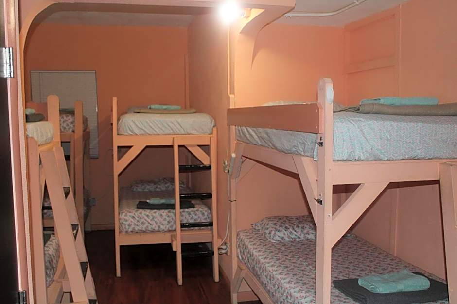 Hoosville Hostel