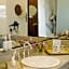 Hotel Hacienda Los Laureles