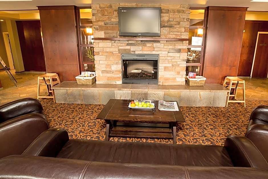 Holiday Inn Express & Suites Drayton Valley By IHG