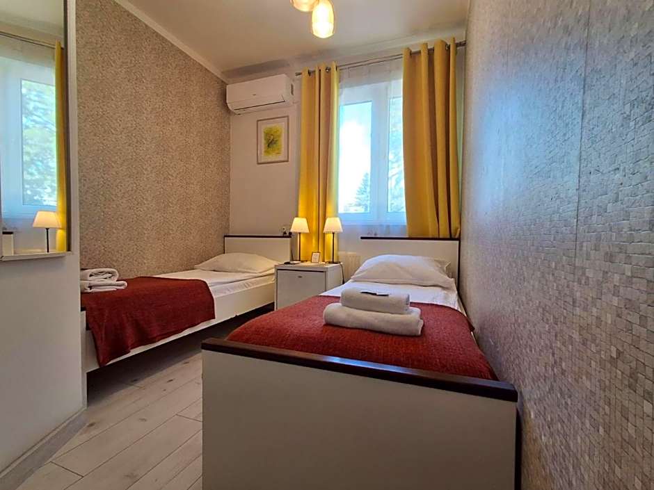 Cracow Central Aparthotel
