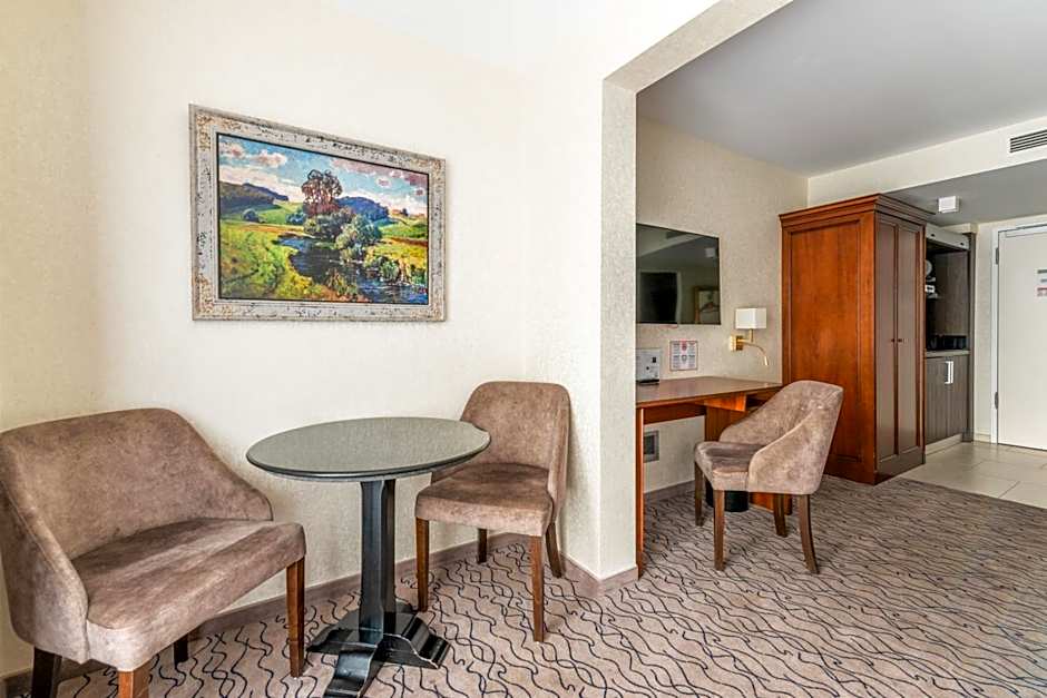 King's Hotel City Stay