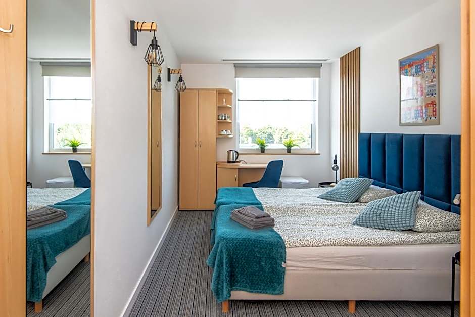 Sapphire Hotel Room Poznan