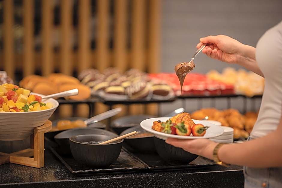 Holiday Inn Express Yerevan By IHG