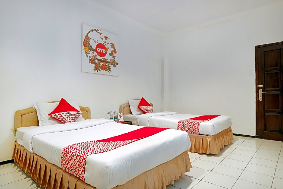OYO 206 Hotel Candra Kirana