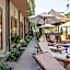 Bali Chaya Hotel Legian