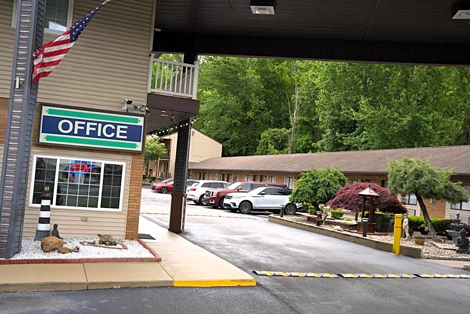 Carrier Motor Lodge