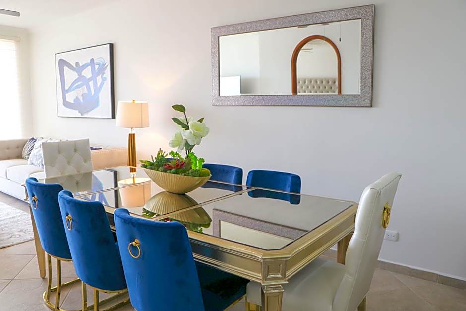 Casa Blanca Golf Villas