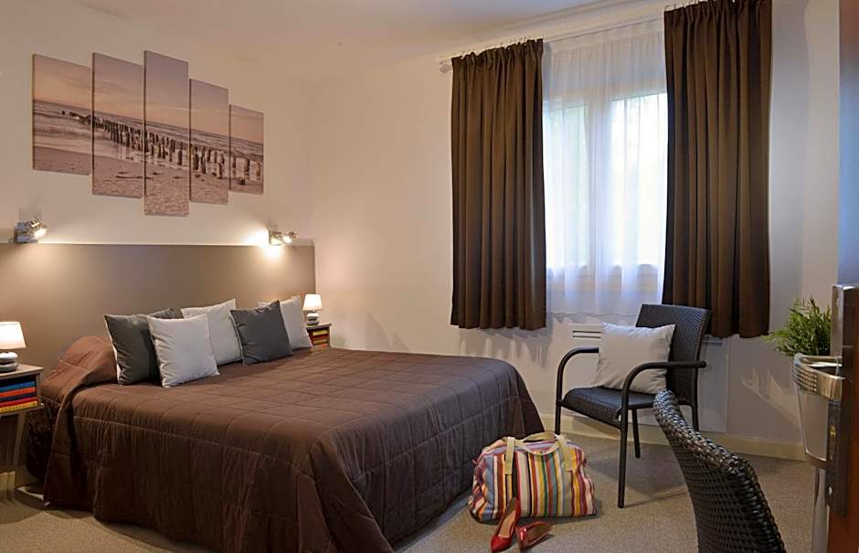 Logis Hotel Le Prieure