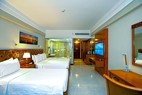 Deluxe King Room - Triple  with Complimentary City Tour & Access to Beach Lounge