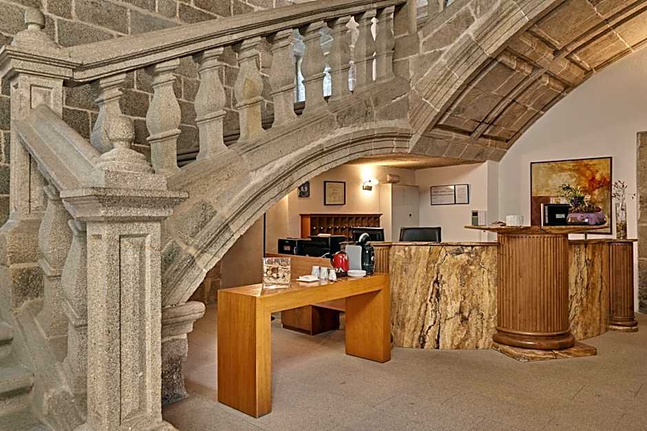 Eurostars Monumento Monasterio de San Clodio Hotel & Spa