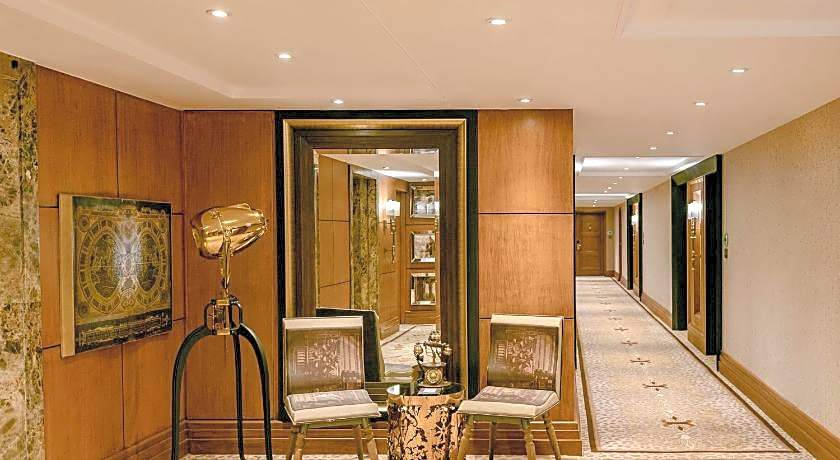 Radisson Blu MBD Hotel Noida