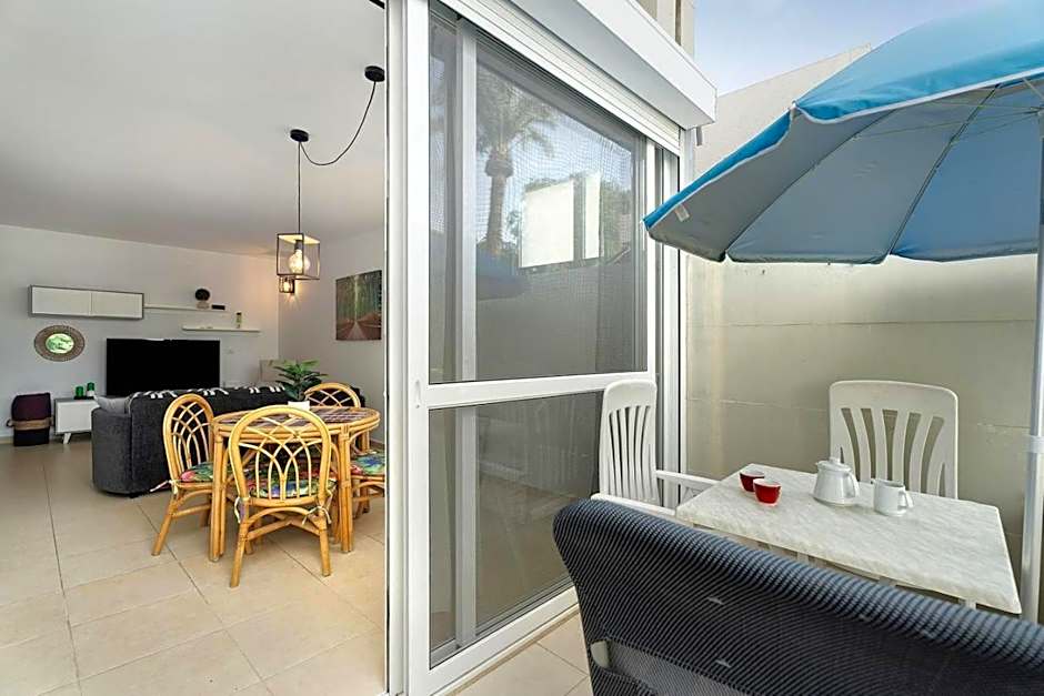 Casa Lizzy - Appartamento con vista giardino n325