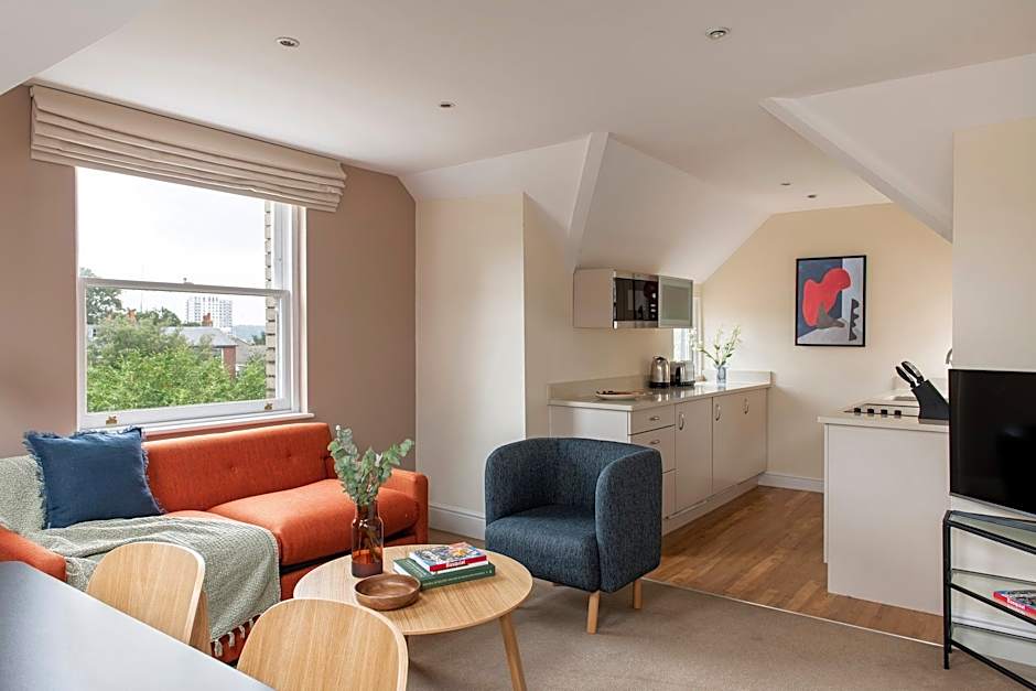 SACO Reading – Castle Crescent