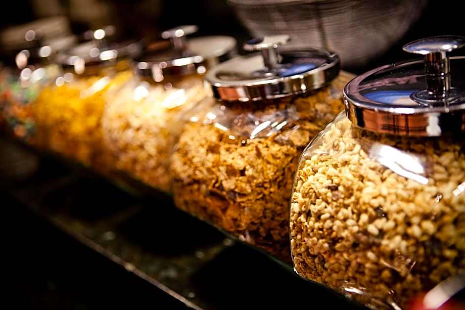 Embassy Suites by Hilton Austin Arboretum