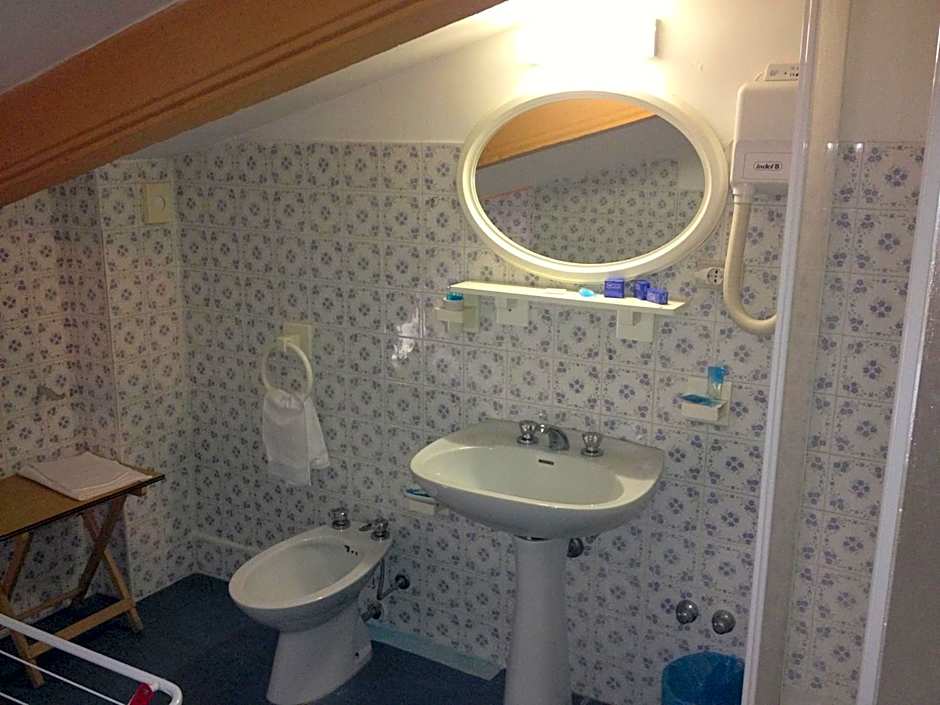 Hotel Rivamare