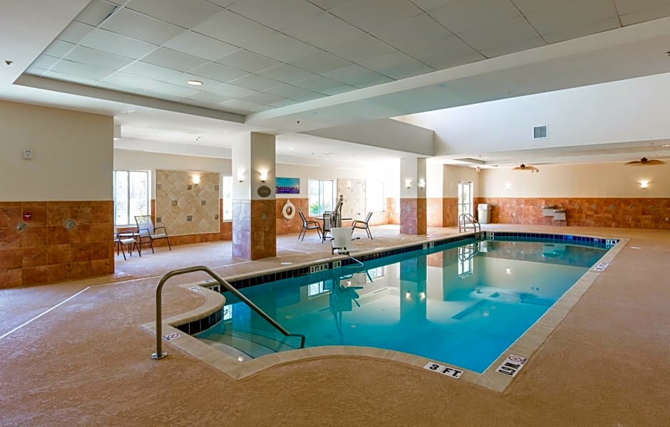 Holiday Inn Hotel & Suites Lake City