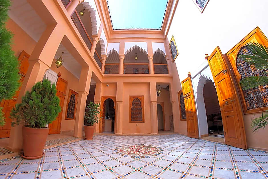 Dar Tasnime