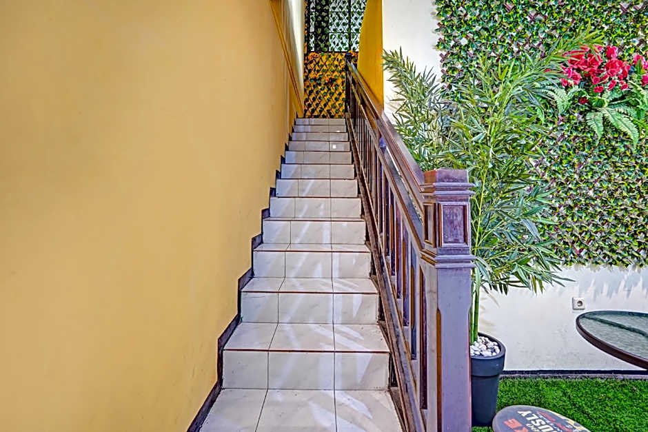 OYO 90801 Deanofaa Residence Syariah