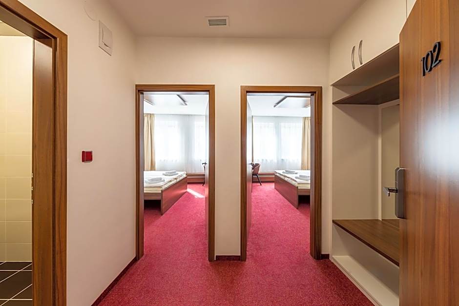 Bohemia Inn Hotel