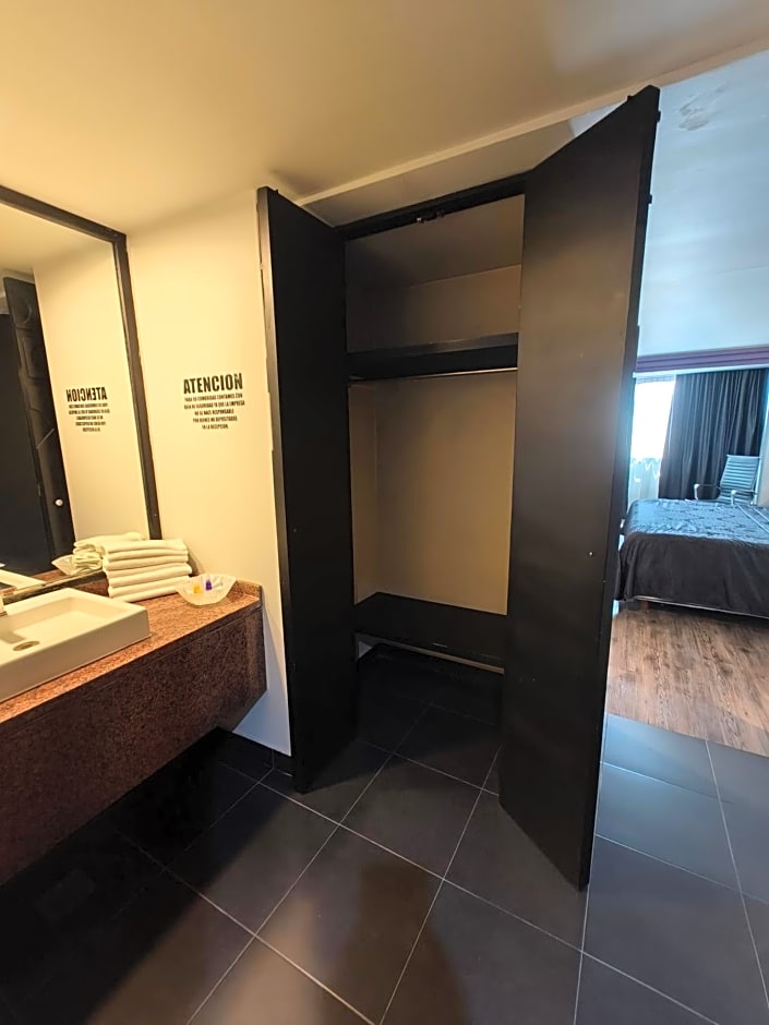 Hotel MaxIntimo