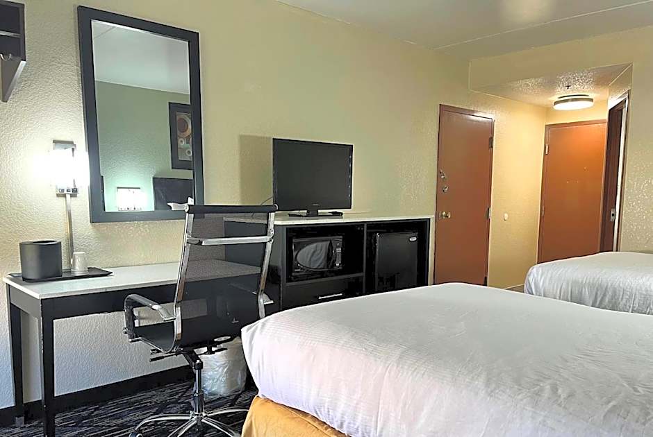 Baymont by Wyndham Cincinnati