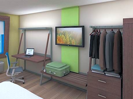 Suite - Hearing Accessible - Non-Smoking