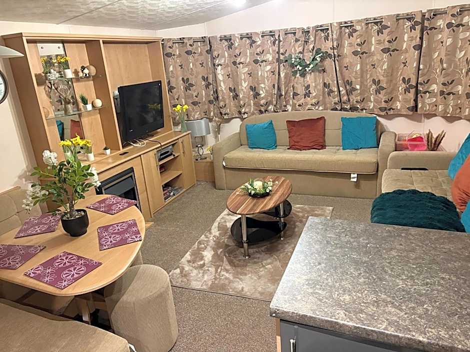 Skegness Butlins 8 Berth Caravan