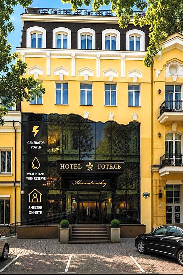 Alexandrovskiy Hotel