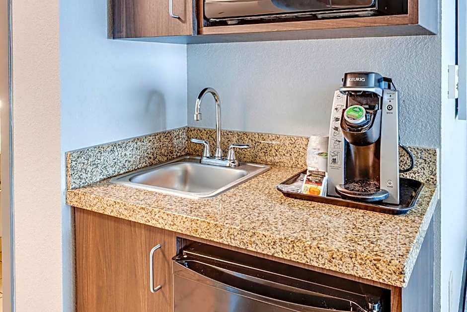 Holiday Inn Express Hotel & Suites Columbus OSU-Medical Center By IHG