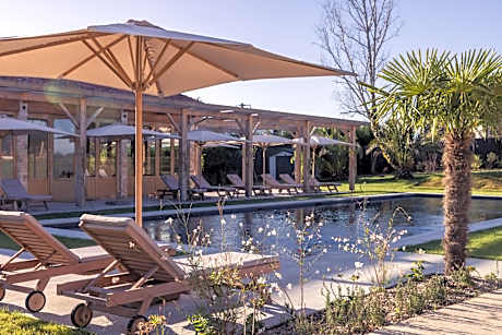 Hôtel INDARRA & SPA - Piscine