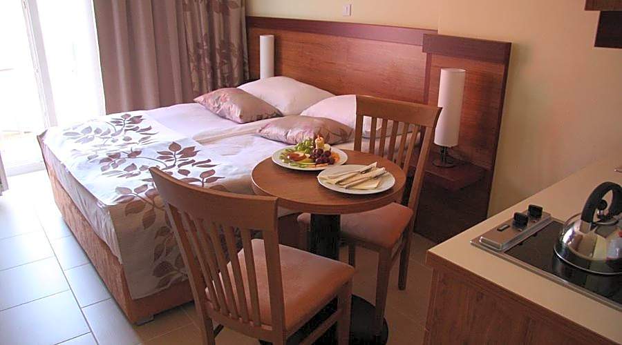 Hotel Aquapark Žusterna